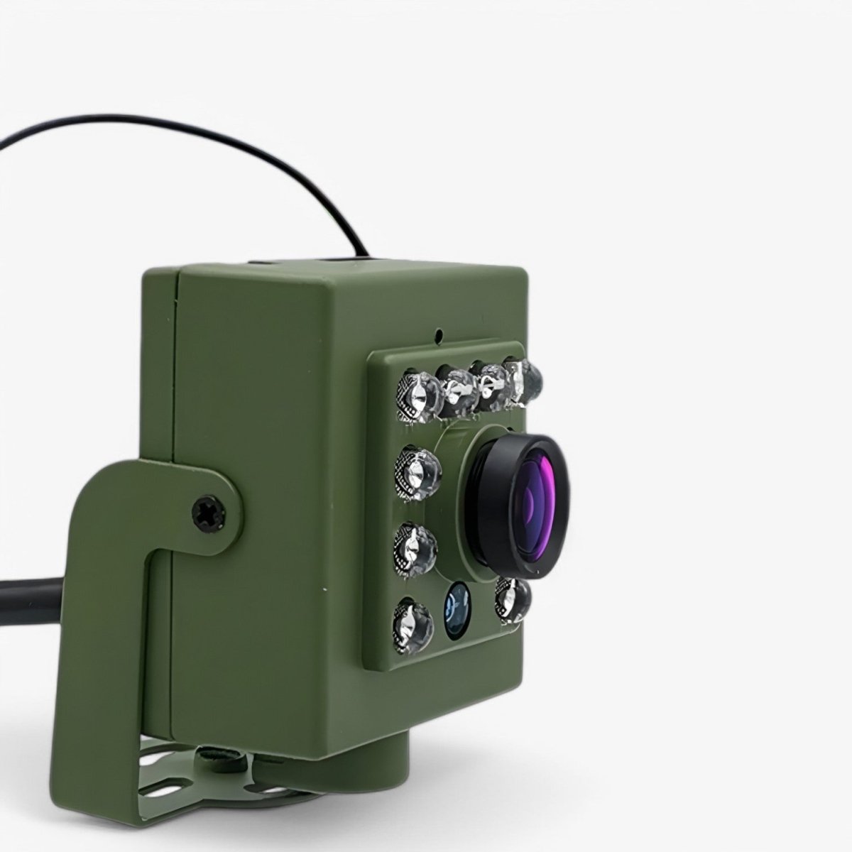 All-Weather 1080p HD Wildlife Camera with Night Vision, Motion Detection, and Remote Access