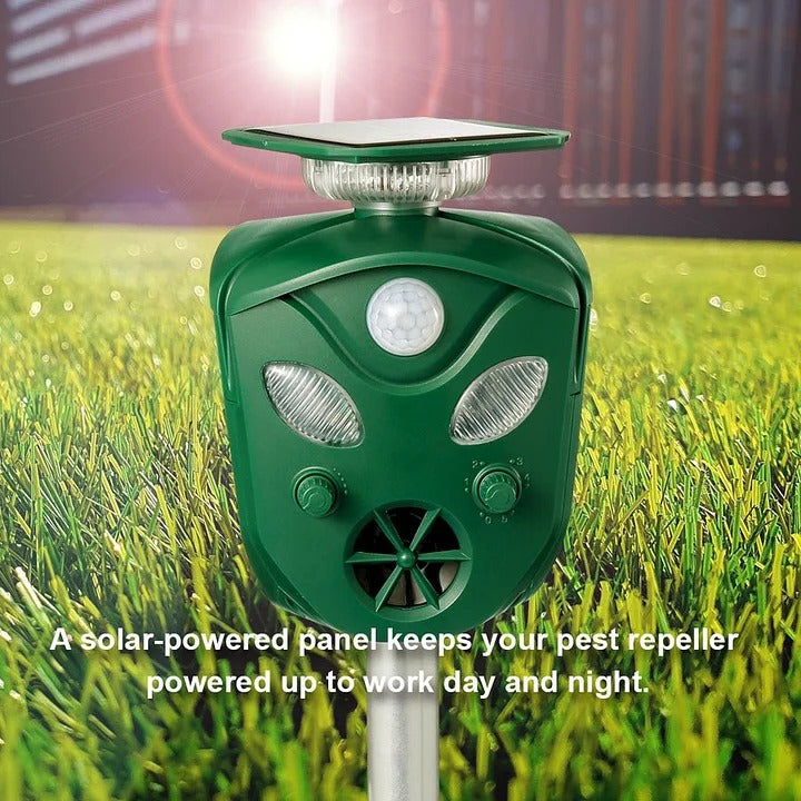 Solar-Powered 360° Ultrasonic Animal Deterrent for Yard & Garden