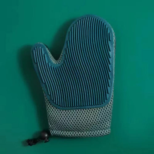 2-in-1 Cat Grooming Glove for Easy Brushing and Deshedding