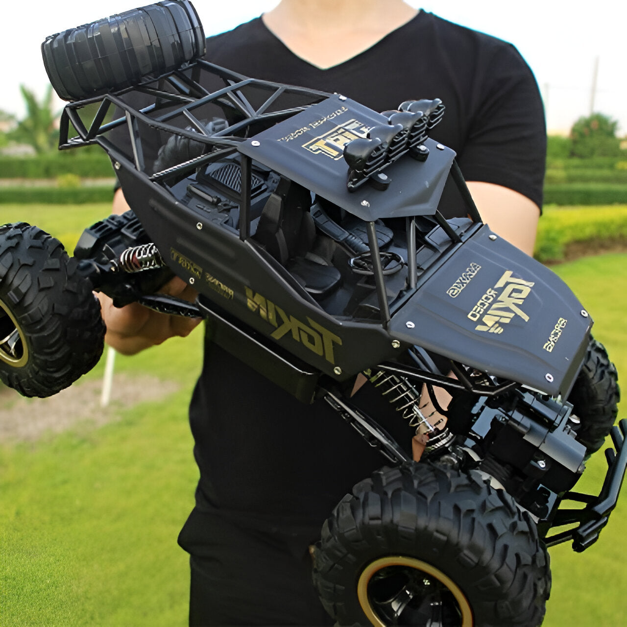 4×4 Rock Crawler Monster Truck – Rugged All-Terrain Power